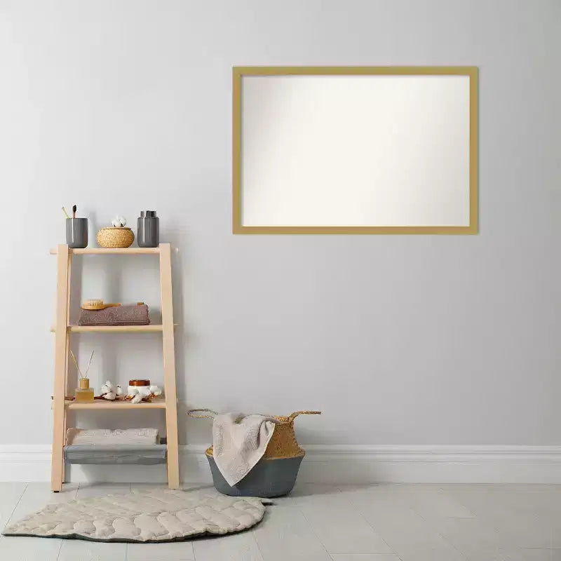 Miroir mural de salle de bain étroit non biseauté, rectangulaire, en or brossé