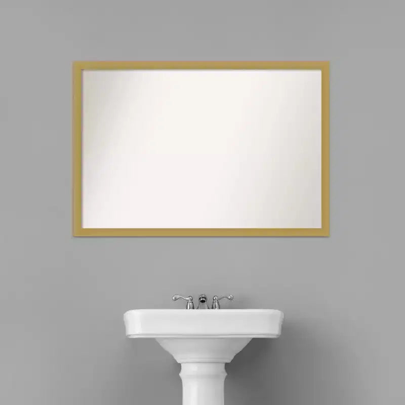 Miroir mural de salle de bain étroit non biseauté, rectangulaire, en or brossé