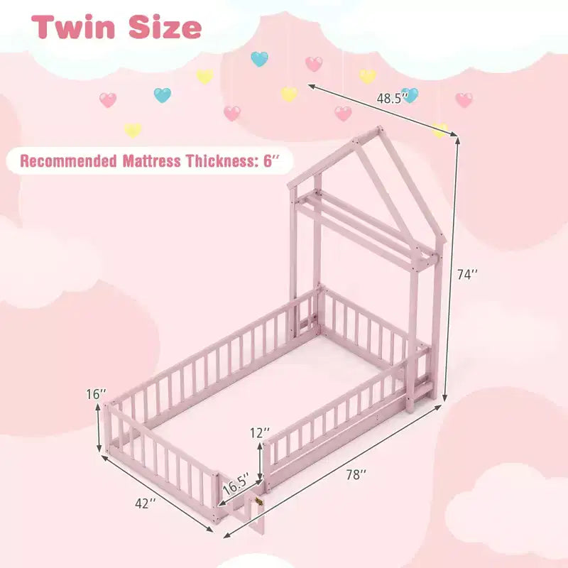 Lit au sol pour enfant de taille double avec tête de lit en forme de maison et portemanteau