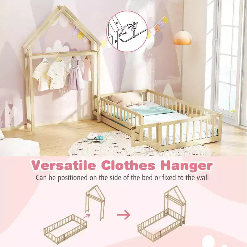Lit au sol pour enfant de taille double avec tête de lit en forme de maison et portemanteau