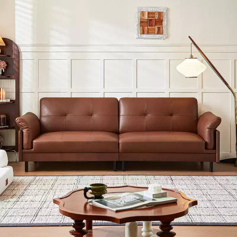 Canapé brun en cuir, style moderne du milieu du siècle, avec extérieur en bois massif et capitonnage fait main