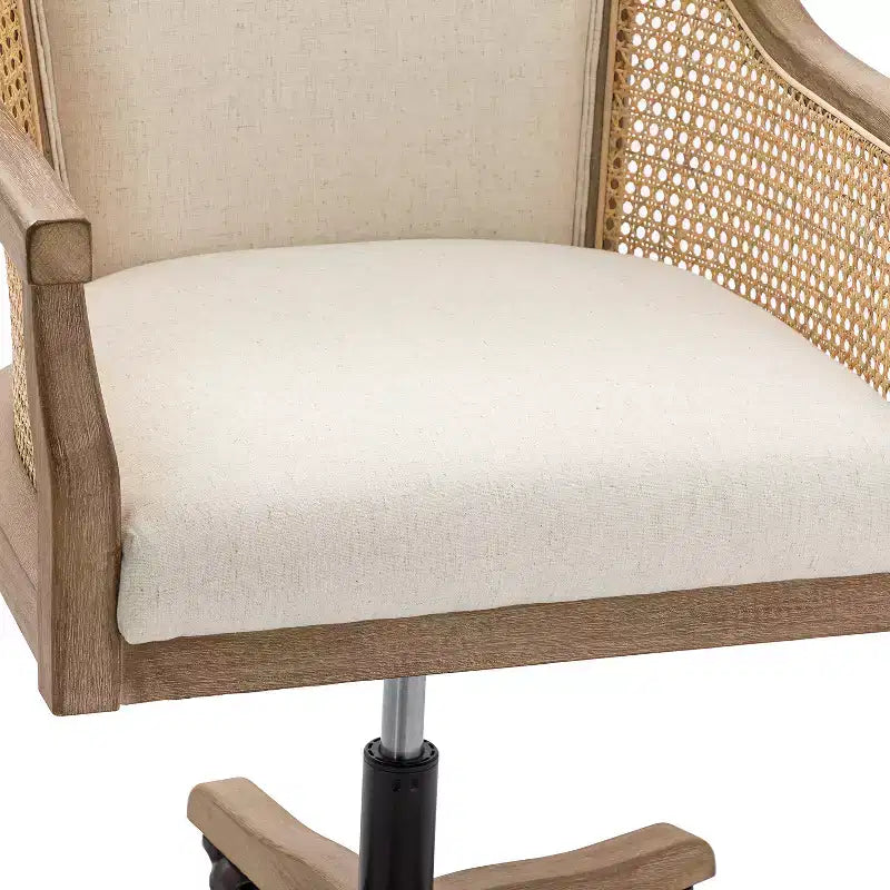 Chaise de bureau pivotante à bras en rotin