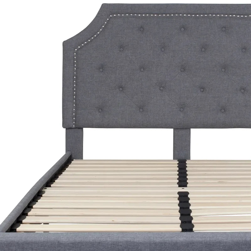 Arched Tufted Upholstered Platform Bed